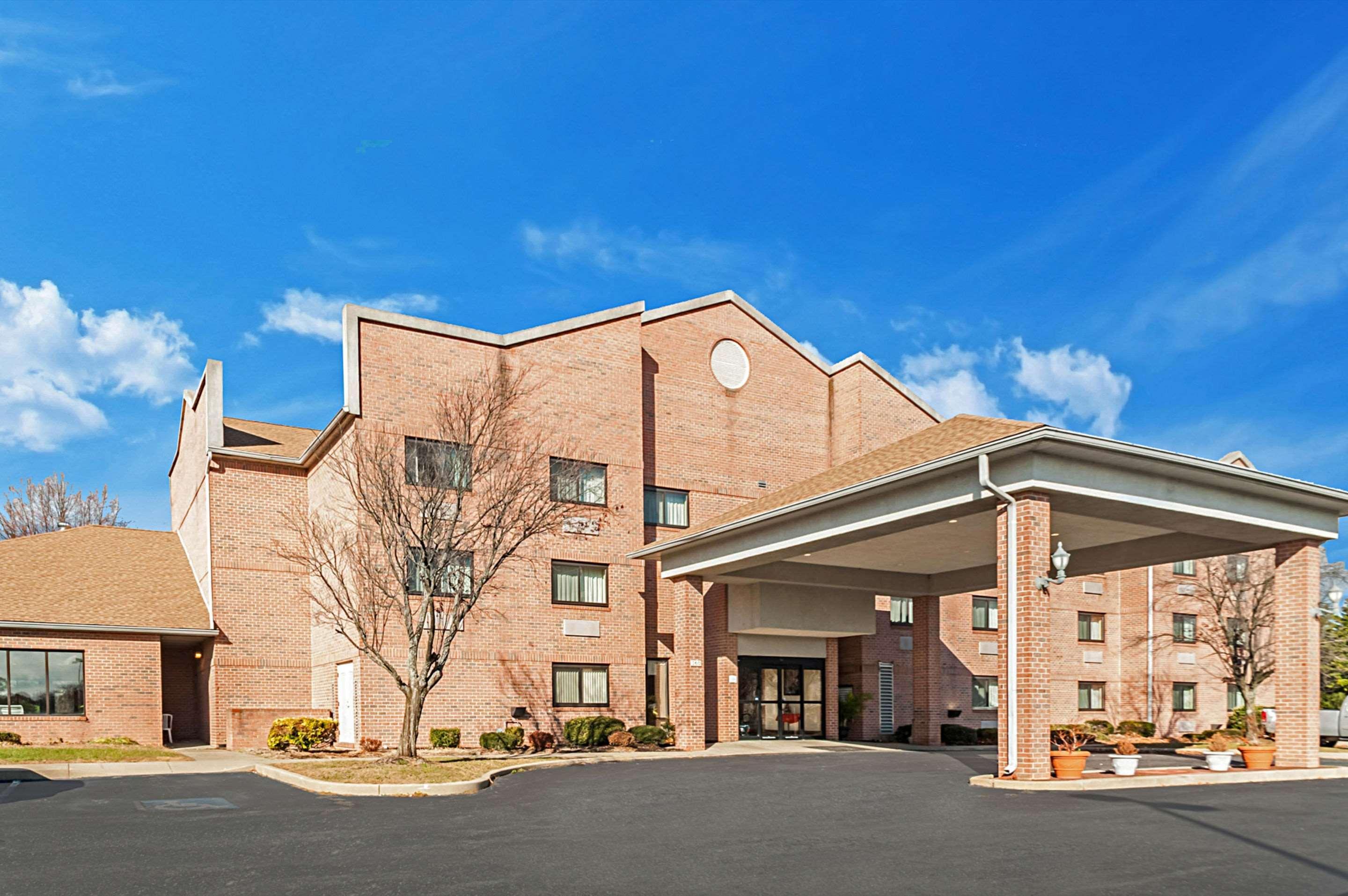 Quality Suites Chestertown Exterior foto